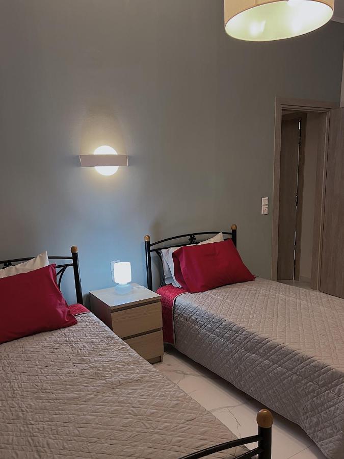 Sea Horizon Suites Chalkís Extérieur photo